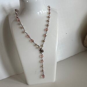 Elegant Pink and Pearl Necklace